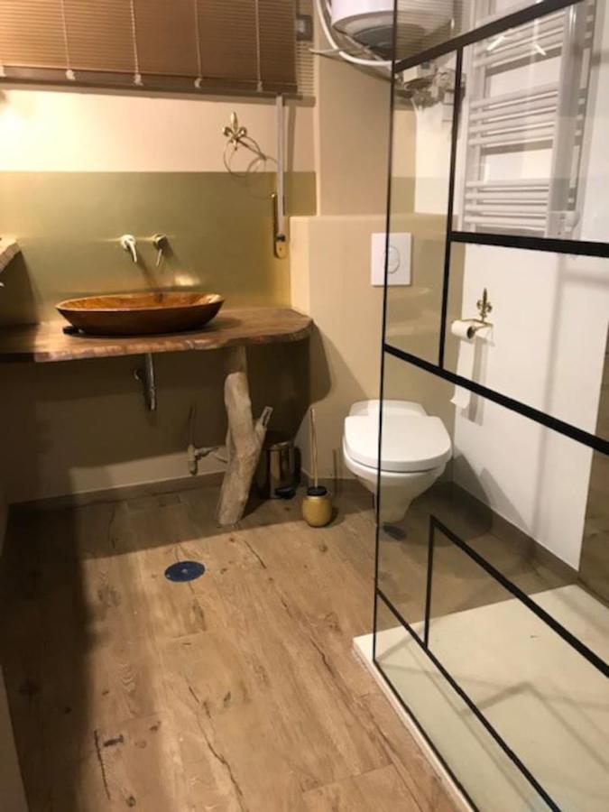 Wohnung Mit Direktem Meerzugang Torvaianica Exteriör bild